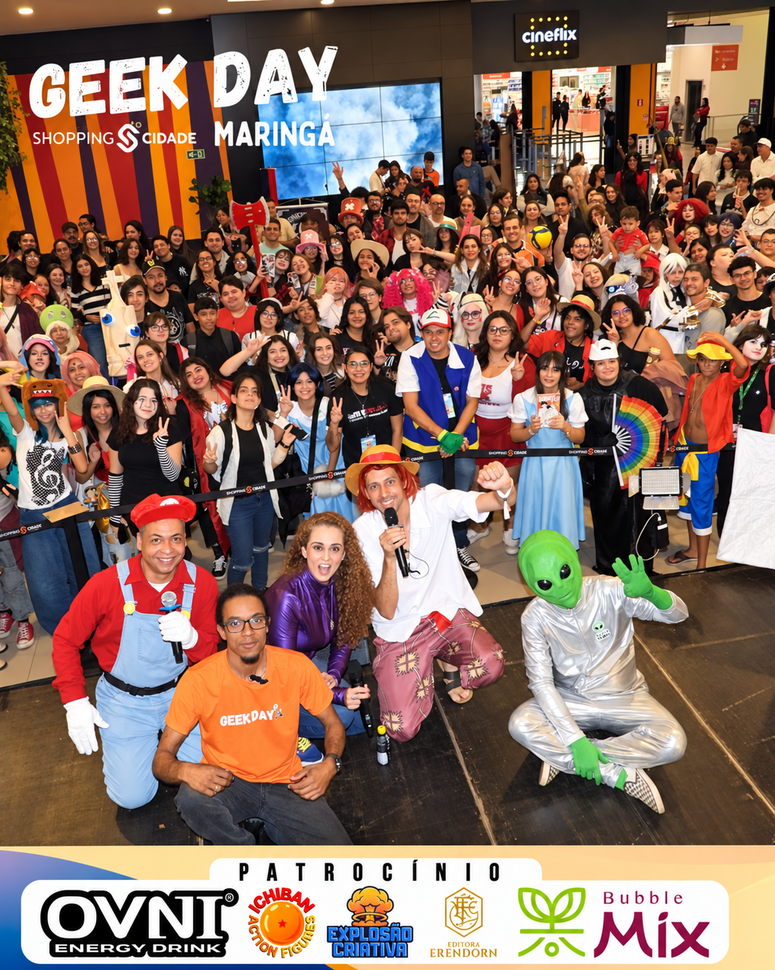 Grande público reunido em uma edição da Geek Day em Maringá